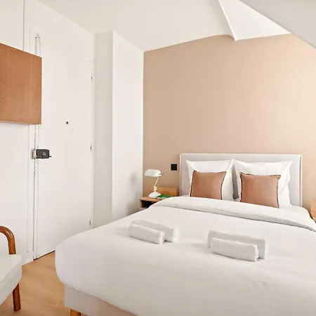 De Luxe Sous Les Toits Tour Eiffel - 1bdr-4p Appartamento